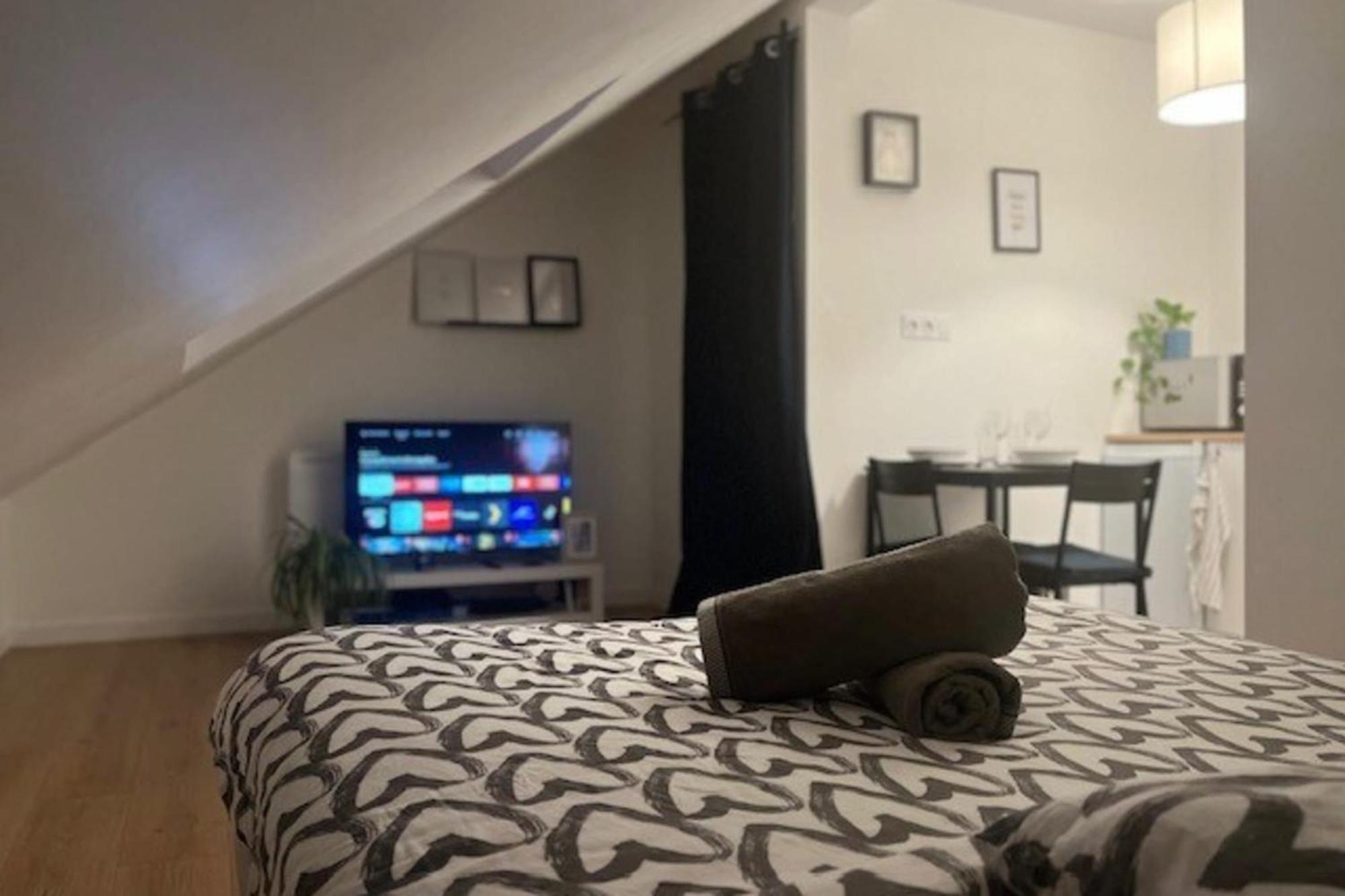 Cosy Rent Studio 1 Strasbourg -Gare - Tv - Wifi Lägenhet Exteriör bild